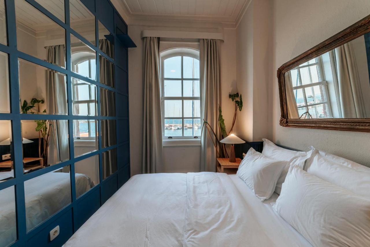 Guemruek Urla Hotell Exteriör bild