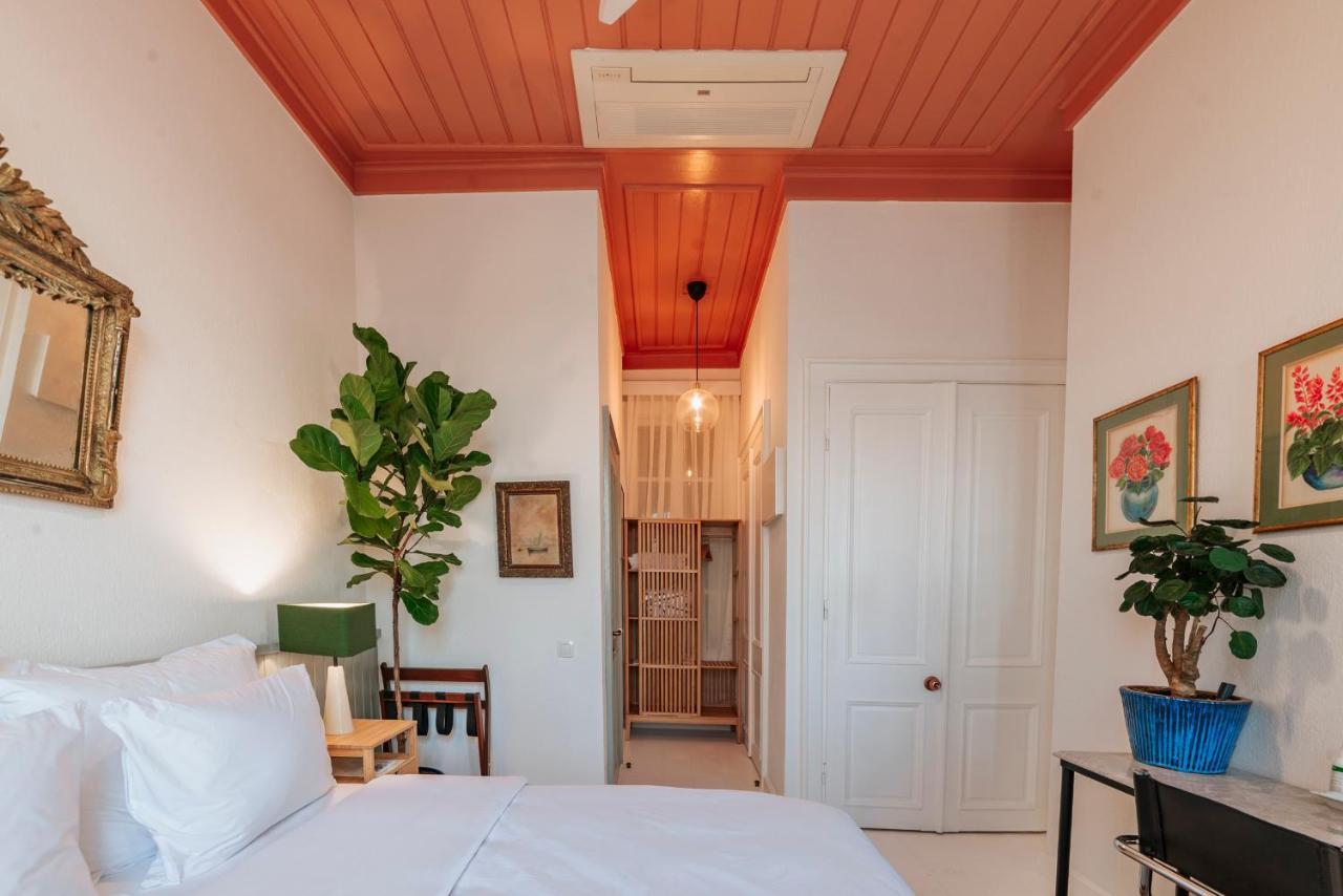 Guemruek Urla Hotell Exteriör bild
